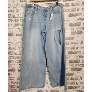Forever 21 Jeans Size 31 Low‎ Rise Baggy Wide Leg Light Wash Distressed 90's Y2K